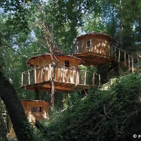 Les Cabanes De Brassac Brassac  France