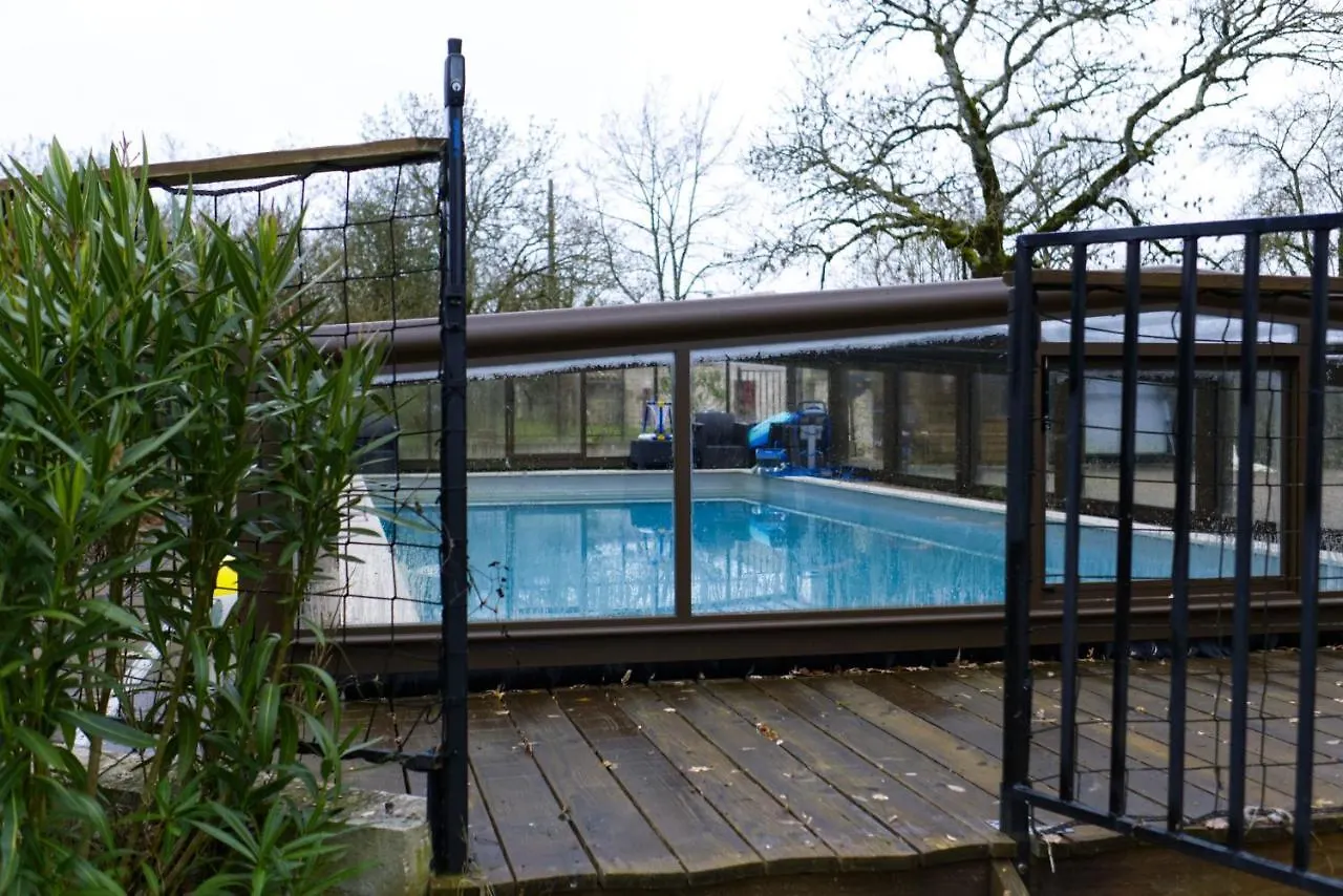 Holiday home Les Cabanes De Brassac Brassac